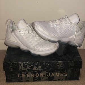 Nike Shoes - Lebron XIV Low Nike Shoes - Lebron XIV Low